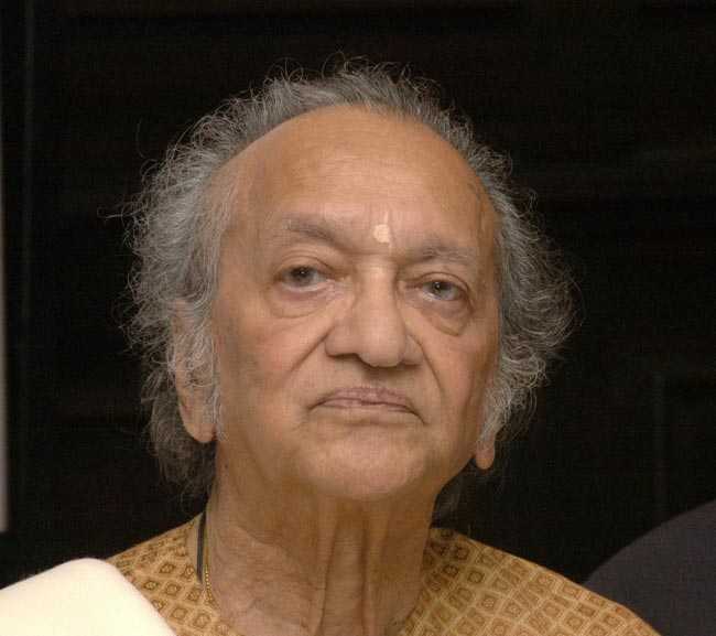 नहीं रहे सितार वादक पंडित रविशंकर | निधन पर प्रतिक्रिया