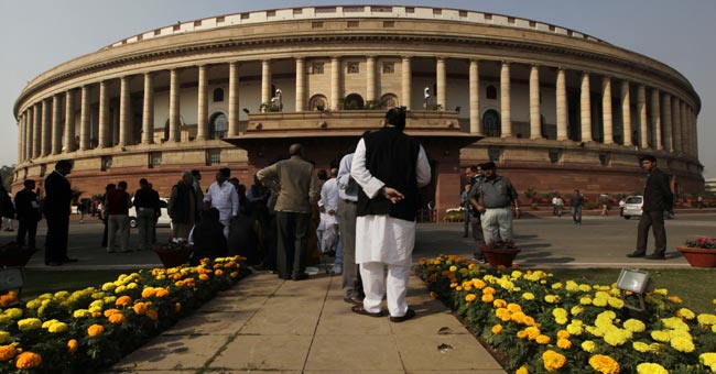 04 दिसंबर 2012: तस्वीरों में देखें दिनभर की बड़ी खबरें | पढ़ें