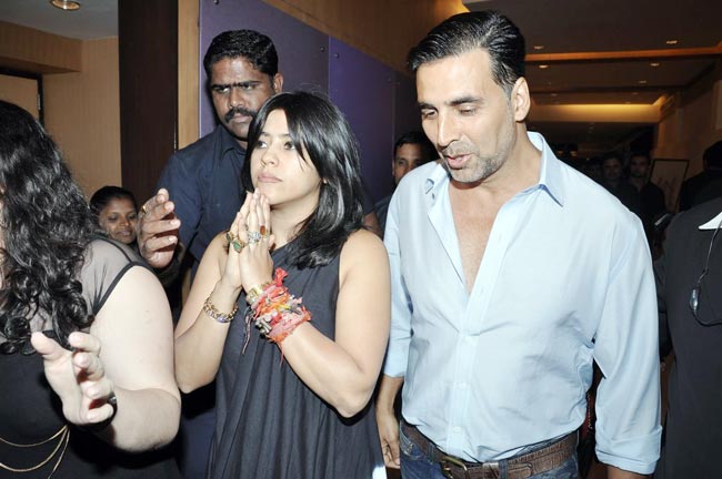 प्‍लेब्‍वॉय की पार्टी में बॉलीवुड सितारे...  | हॉट लियोन