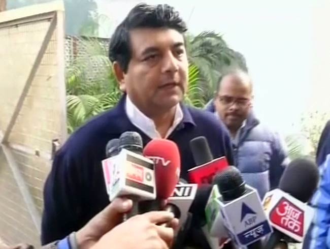 गैंगरेप पीड़िता की मौत पर देशभर में शोक की लहर | पढ़ें