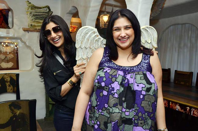 क्रिसमस की शॉपिंग करने पहुंची शिल्पा शेट्टी | शिल्‍पा शेट्टी