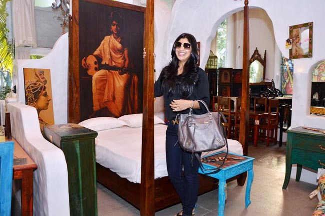 क्रिसमस की शॉपिंग करने पहुंची शिल्पा शेट्टी | शिल्‍पा शेट्टी