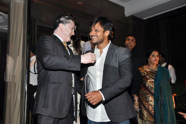 अभिनव-आशिमा की शादी की पार्टी में पहुंचे सितारे