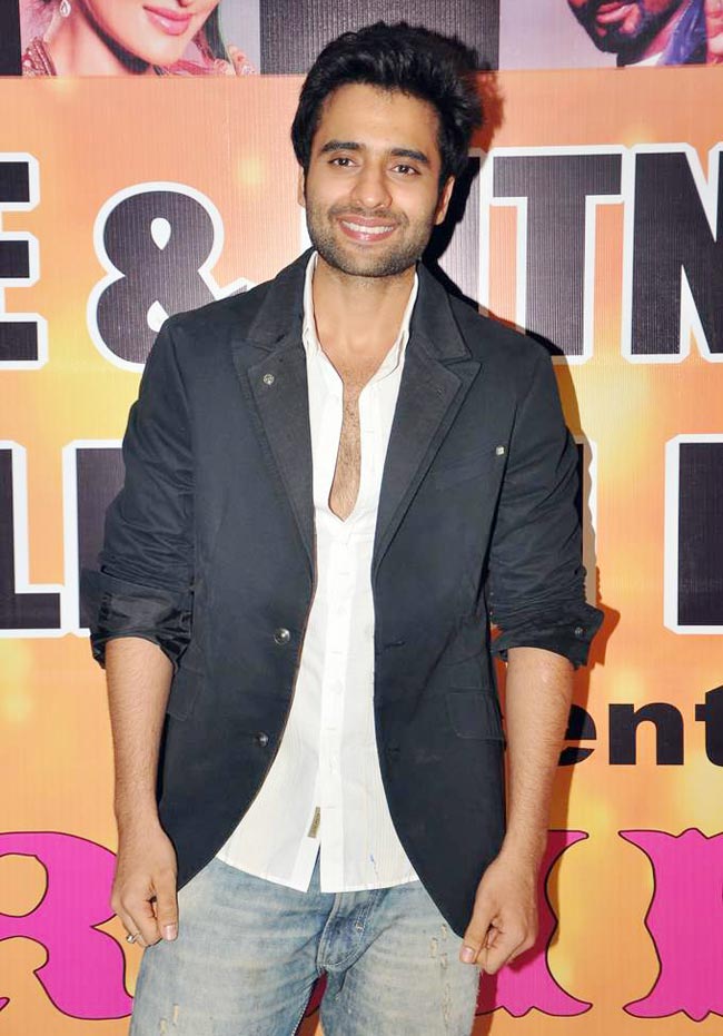 'स्‍टार नाइट 2012' में पहुंची काजोल...  | बॉलीवुड की हसीन परियां