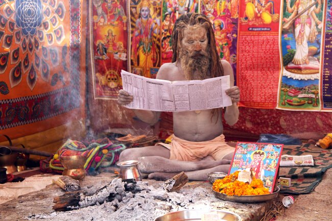 श्रद्धा का महाकुंभ: कुंभ नगरी में लगा भक्‍तों का रेला