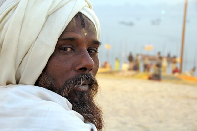 श्रद्धा का महाकुंभ: कुंभ नगरी में लगा भक्‍तों का रेला