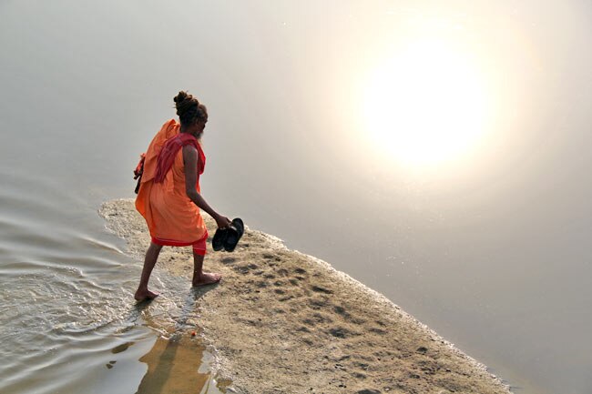 श्रद्धा का महाकुंभ: कुंभ नगरी में लगा भक्‍तों का रेला