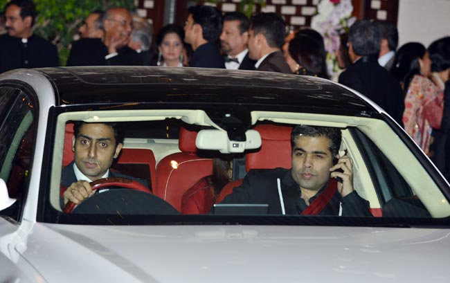 मुकेश अंबानी की पार्टी में पहुंचे दिग्‍गज | ग्लैमर का तड़का