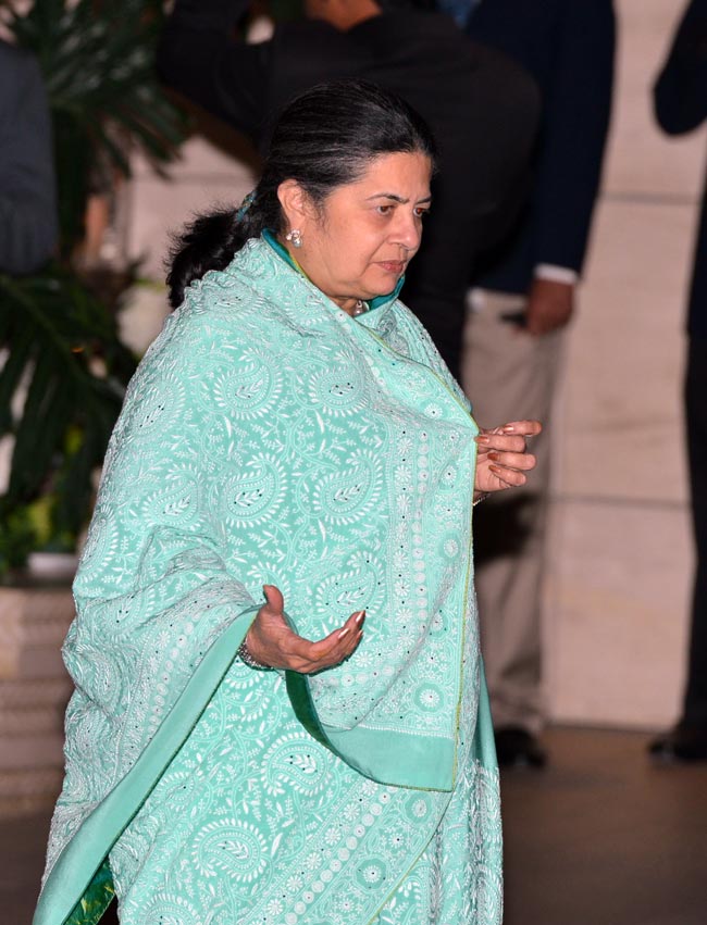 मुकेश अंबानी की पार्टी में पहुंचे दिग्‍गज | ग्लैमर का तड़का