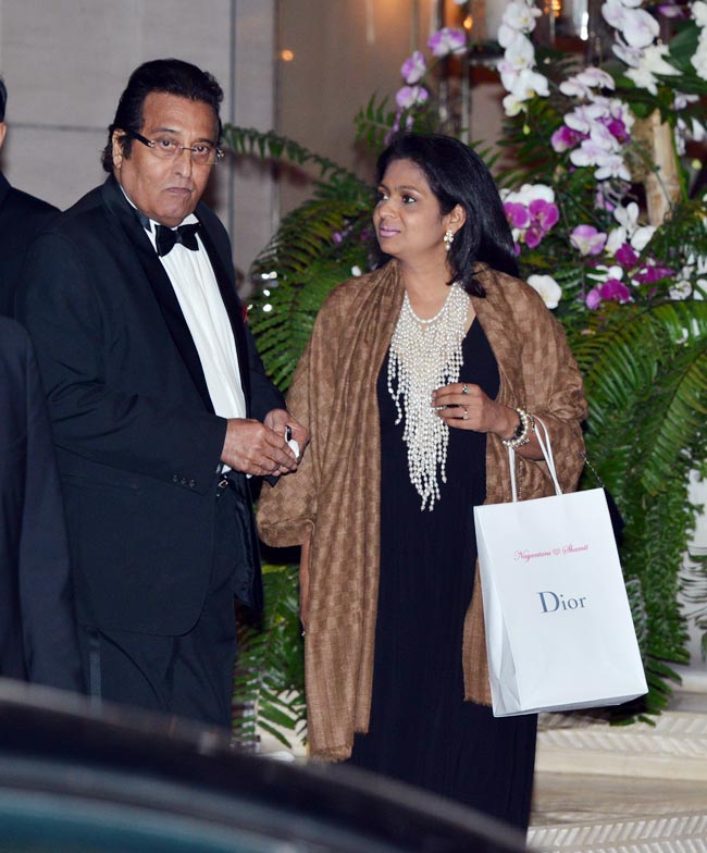 मुकेश अंबानी की पार्टी में पहुंचे दिग्‍गज | ग्लैमर का तड़का