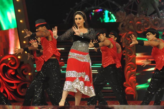 बिग स्‍टार अवार्ड 2012 के हसीन लम्‍हे... | बॉलीवुड की हसीन परियां