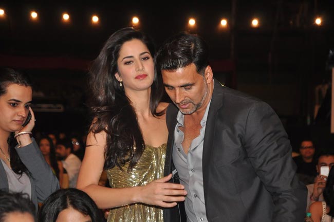 बिग स्‍टार अवार्ड 2012 के हसीन लम्‍हे... | बॉलीवुड की हसीन परियां