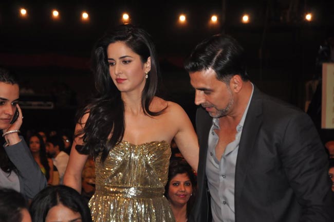 बिग स्‍टार अवार्ड 2012 के हसीन लम्‍हे... | बॉलीवुड की हसीन परियां