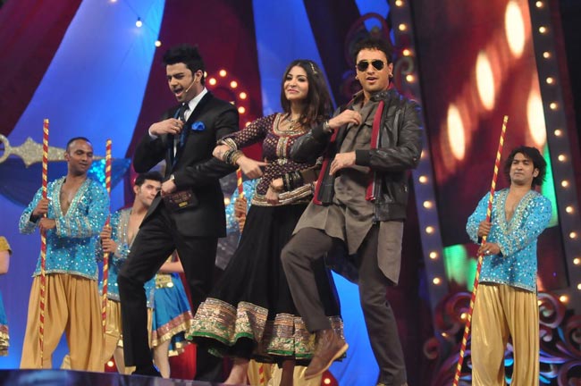 बिग स्‍टार अवार्ड 2012 के हसीन लम्‍हे... | बॉलीवुड की हसीन परियां