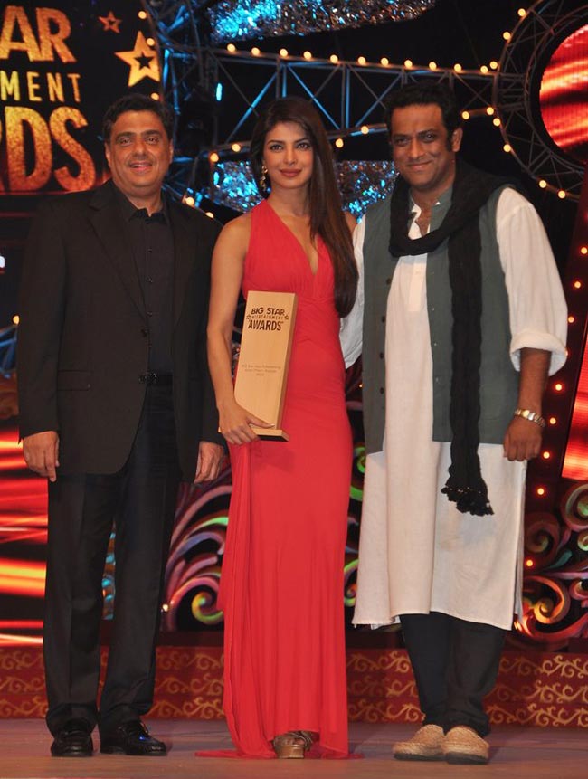 बिग स्‍टार अवार्ड 2012 के हसीन लम्‍हे... | बॉलीवुड की हसीन परियां