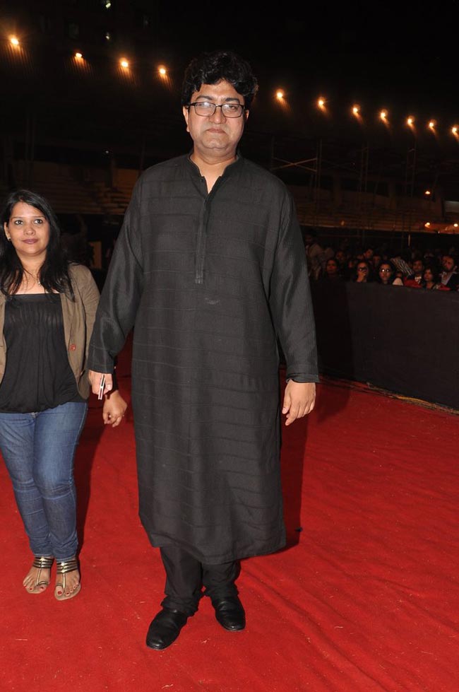 बिग स्‍टार अवार्ड 2012 के हसीन लम्‍हे... | बॉलीवुड की हसीन परियां