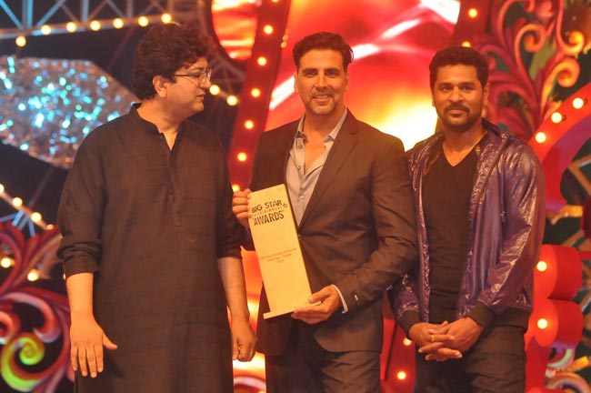 बिग स्‍टार अवार्ड 2012 के हसीन लम्‍हे... | बॉलीवुड की हसीन परियां