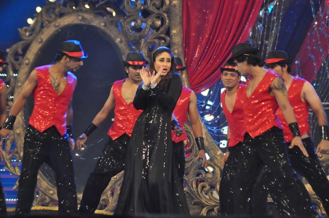 बिग स्‍टार अवार्ड 2012 के हसीन लम्‍हे... | बॉलीवुड की हसीन परियां