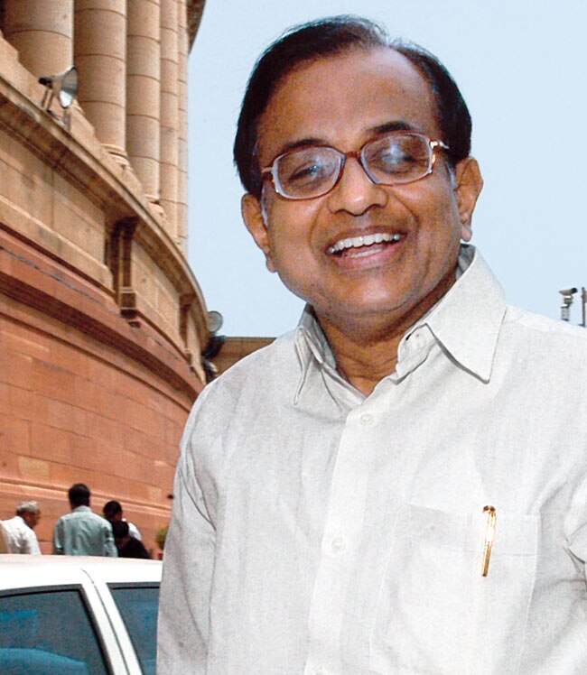 पी. चिदंबरम: जिनके इशारों पर चलती है अर्थव्‍यवस्‍था...