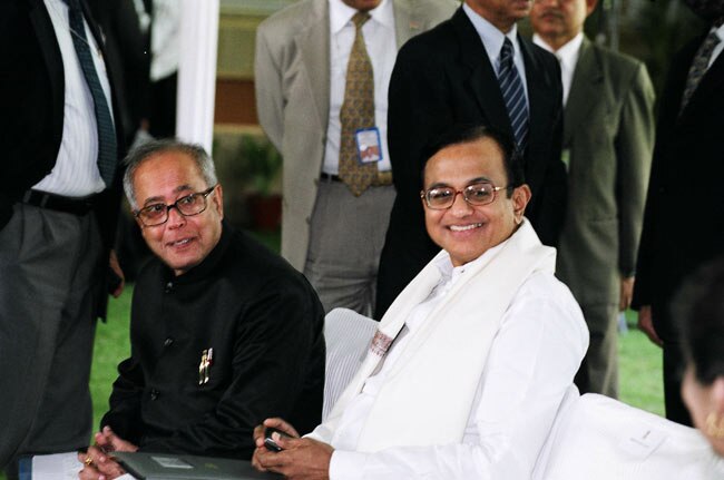 पी. चिदंबरम: जिनके इशारों पर चलती है अर्थव्‍यवस्‍था...