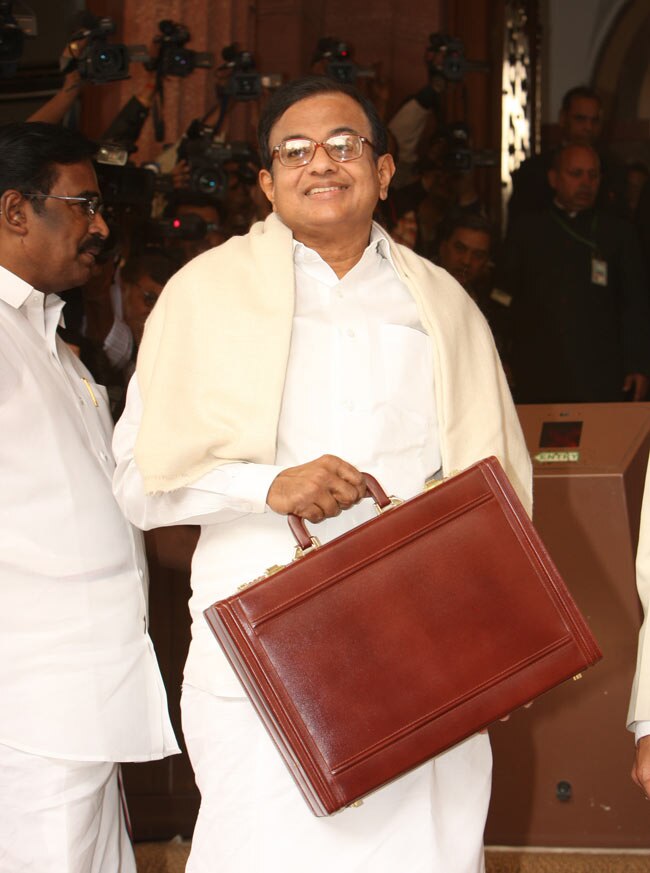 पी. चिदंबरम: जिनके इशारों पर चलती है अर्थव्‍यवस्‍था...