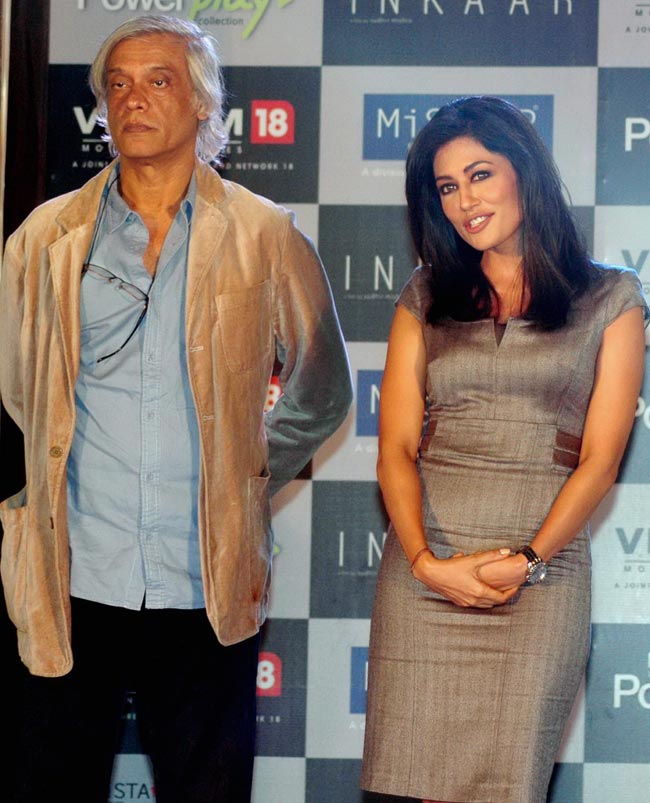 फिल्‍म 'इनकार' को प्रमोट करती चित्रांगदा सिंह...