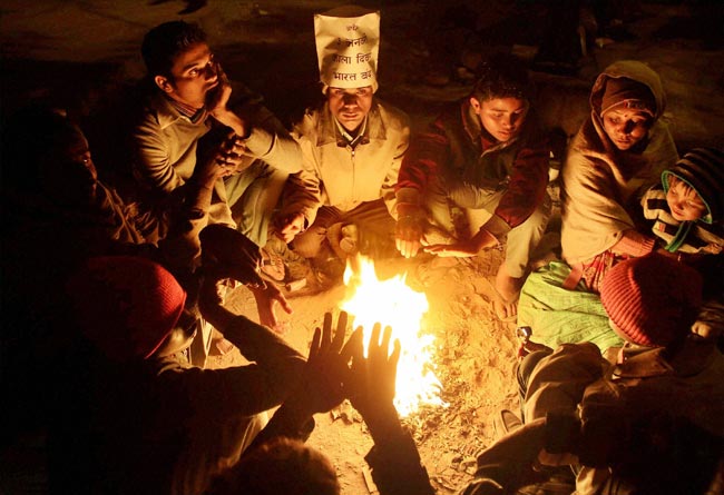 हाड़ कंपाने वाली ठंड से ठिठुरा उत्तर भारत