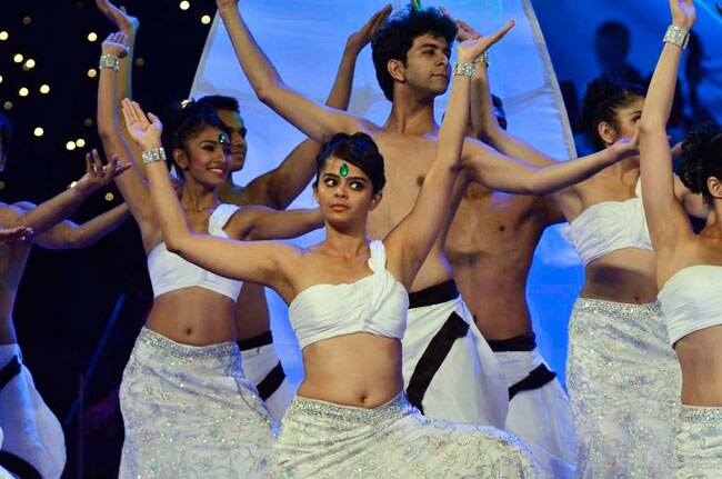 ‘ग्लोबल साउंड्स ऑफ पीस’ में छा गए अमिताभ | अमिताभ पर विशेष