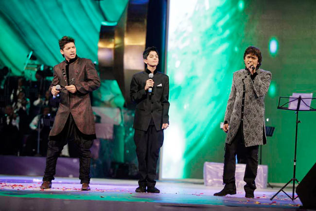 ‘ग्लोबल साउंड्स ऑफ पीस’ में छा गए अमिताभ | अमिताभ पर विशेष