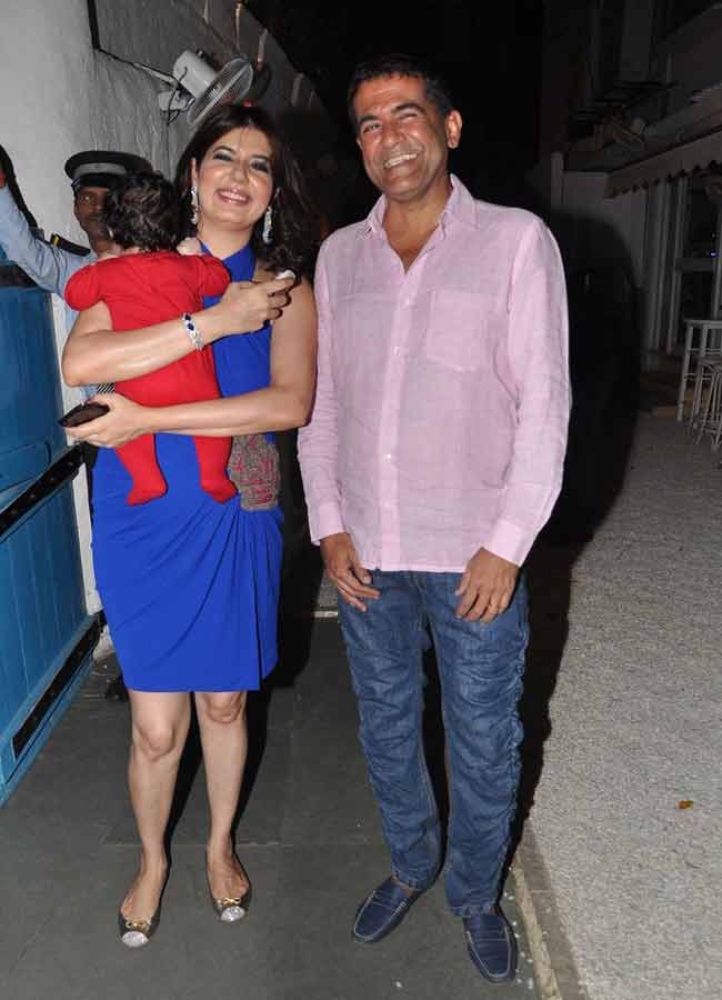 डब्बू रत्नानी के 2013 कैलेंडर लॉन्च में पहुंचा बॉलीवुड | ग्लैमर