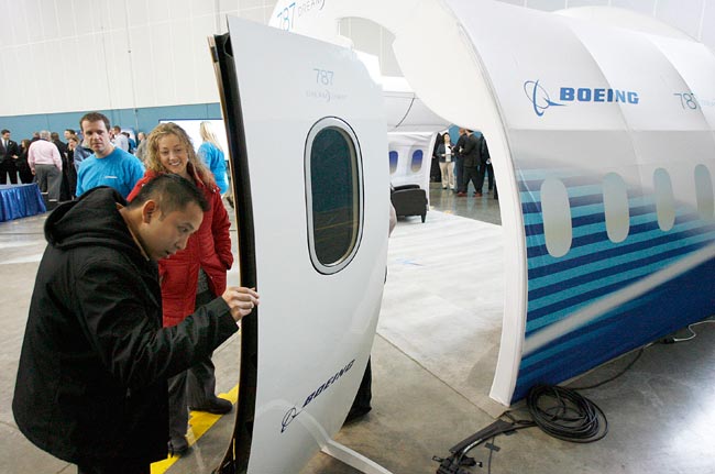 विलासिता, खूबियों और सुविधाओं से लैस है ड्रीमलाइनर