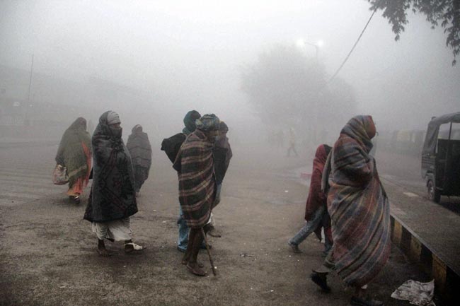 दिल्ली में ठंड ने तोड़ा 43 सालों का रिकार्ड