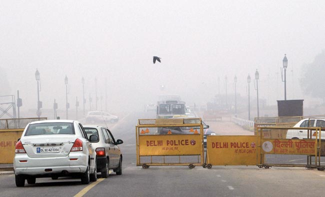 दिल्ली में ठंड ने तोड़ा 43 सालों का रिकार्ड