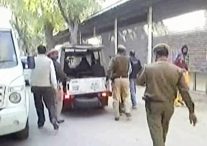 24 जनवरी 2013: तस्वीरों में दिनभर की बड़ी खबरें | पढ़ें