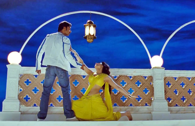 अजय-तमन्ना की 'हिम्मतवाला' का फर्स्ट लुक  | हसीन परियां