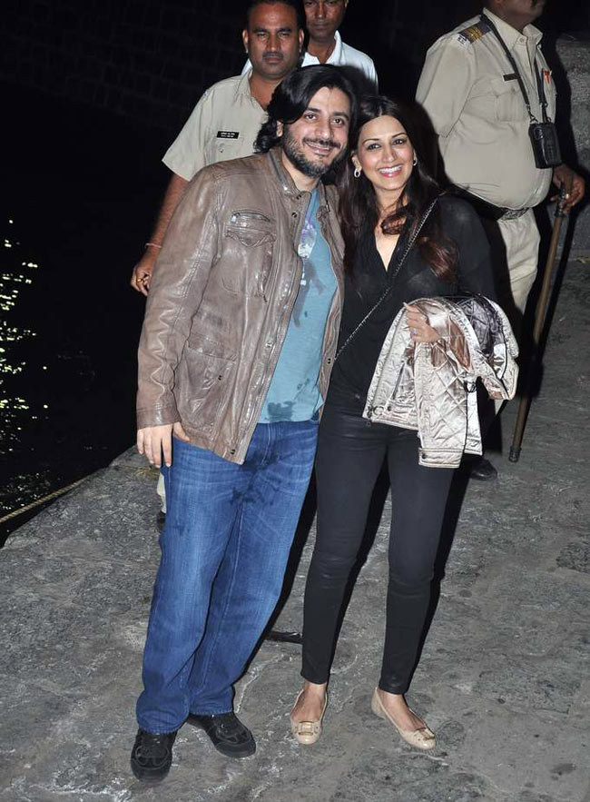 रितिक ने यॉट पर मनाया बर्थडे |   रितिक की शान