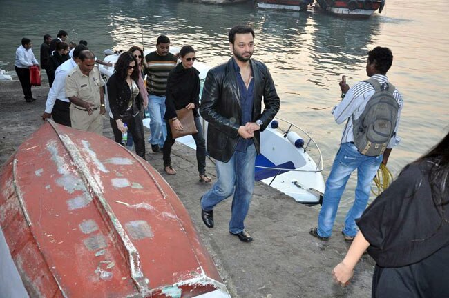 रितिक ने यॉट पर मनाया बर्थडे |   रितिक की शान