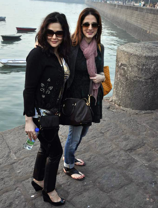 रितिक ने यॉट पर मनाया बर्थडे |   रितिक की शान