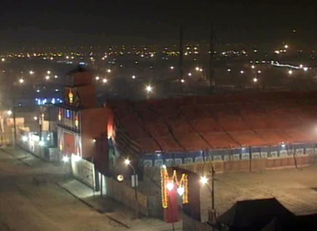 संगम पर महाकुंभ की भव्‍य तैयारियों का नजारा