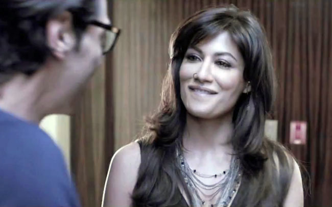 'इनकार' का फर्स्ट लुक | चित्रांगदा सिंह की खूबसूरती