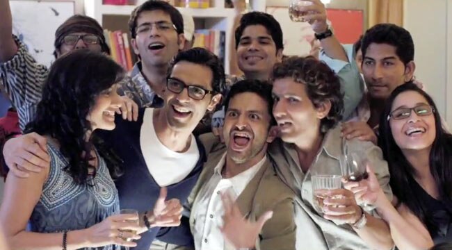 'इनकार' का फर्स्ट लुक | चित्रांगदा सिंह की खूबसूरती