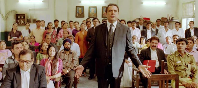 'जॉली एलएलबी' का फर्स्ट लुक  | हसीन परियां