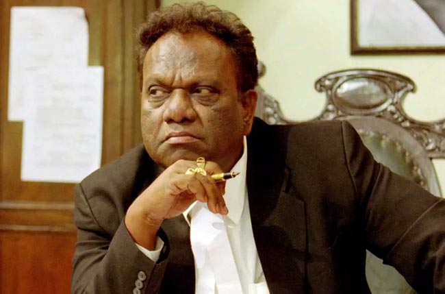 'जॉली एलएलबी' का फर्स्ट लुक  | हसीन परियां