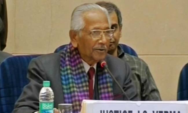 23 जनवरी 2013: तस्‍वीरों में दिनभर की अहम खबरें