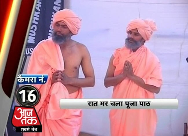 आजतक के कैमरों में कैद महाकुंभ मेले की झलकियां