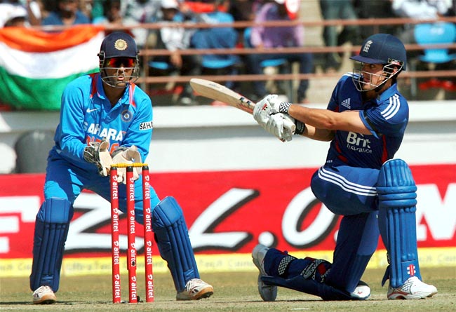 राजकोट वनडेः रोमांचक मुकाबले में हारी टीम इंडिया