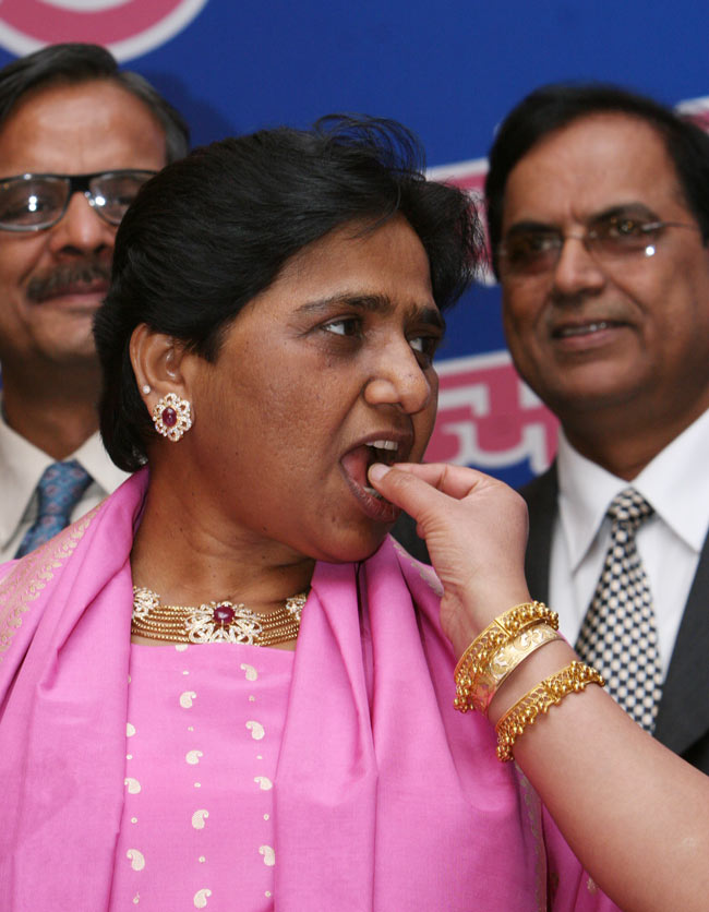 मायावती की अनदेखी तस्वीरें | पार्क प्रेम