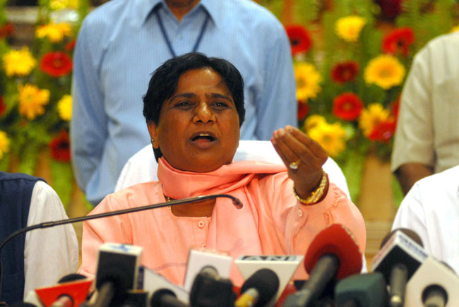 मायावती की अनदेखी तस्वीरें | पार्क प्रेम