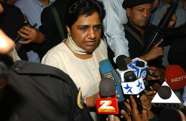 मायावती की अनदेखी तस्वीरें | पार्क प्रेम