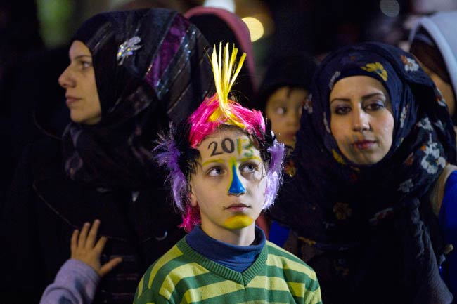 पूरी दुनिया ने किया नए साल का स्‍वागत | हॉट लियोन